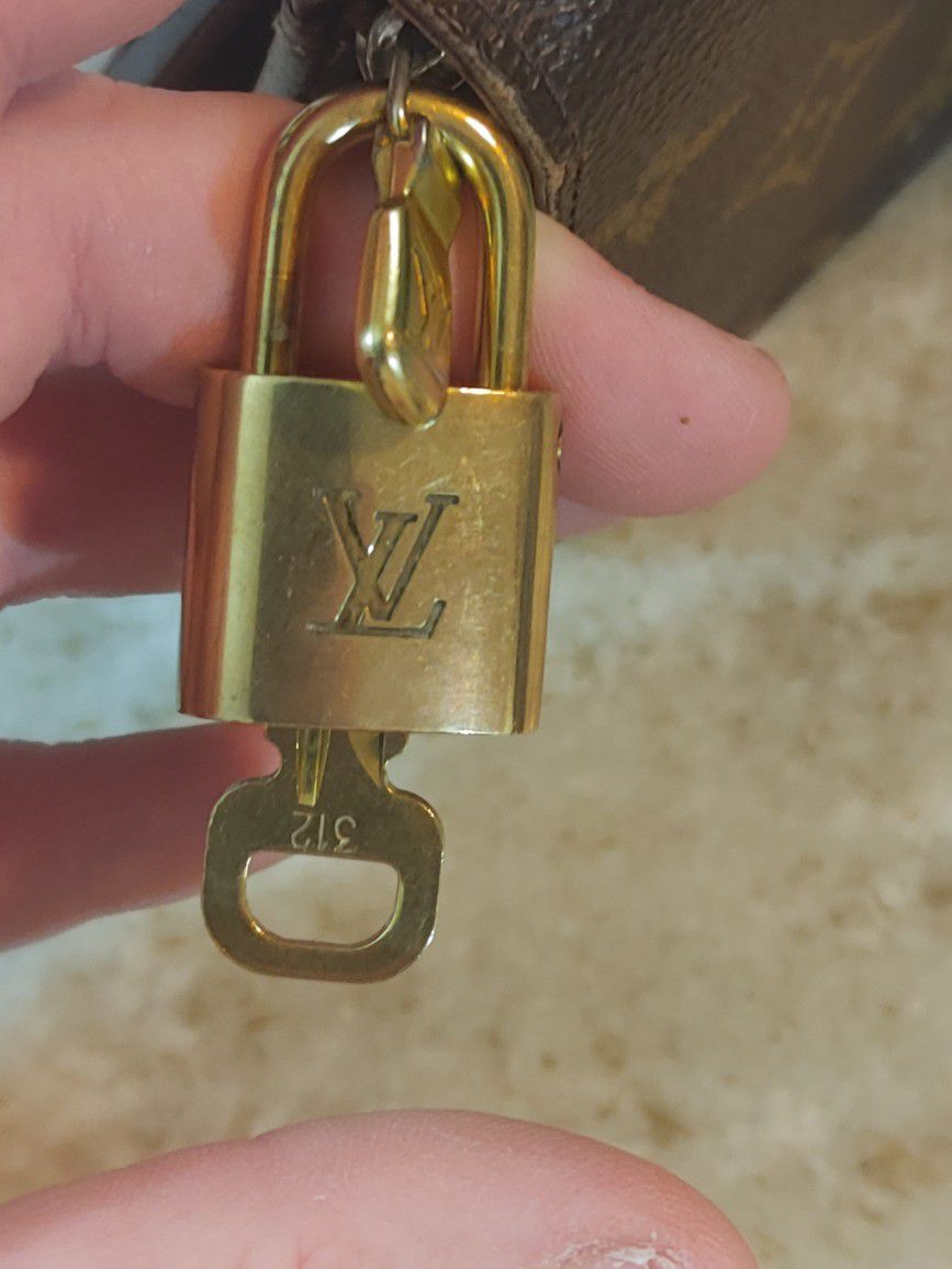 LV Lock and key