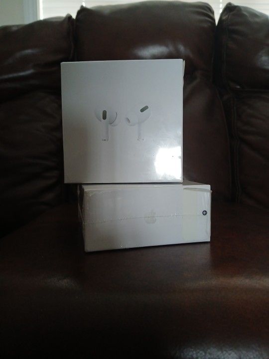 Apple Air Pods Pro Gen 2