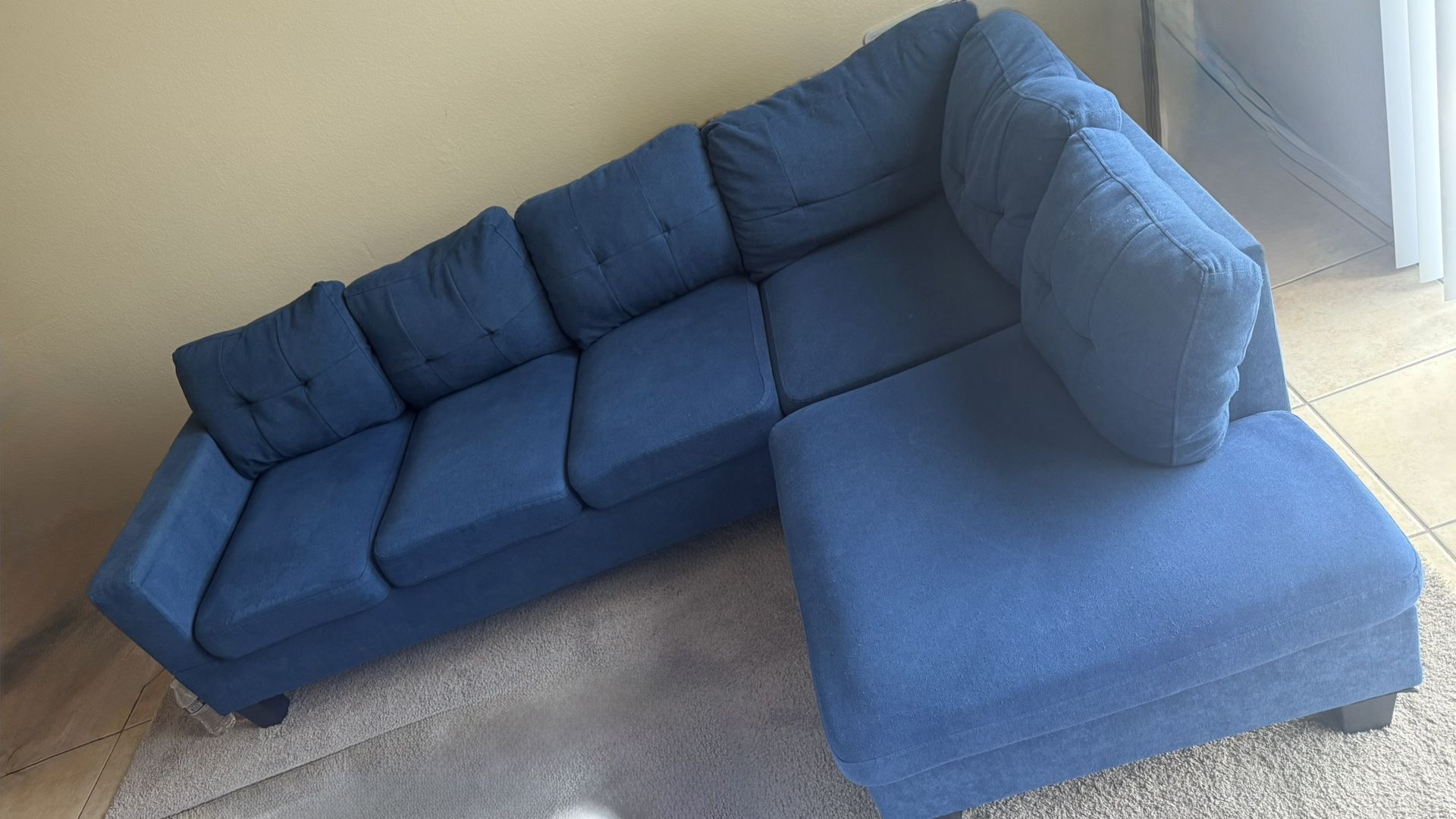 Blue Couch With Chaise 