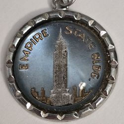 Vintage Gold Silver Tone New York Empire State Building Key Chain Pendant Charm