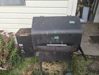 Green Mountain Grill Daniel Boone Pellet Grill