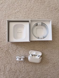 Apple AirPods Pro with Charging Case