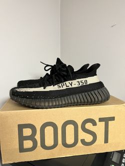 Yeezy Oreo Size 8 (no Box) Very Good Condition 