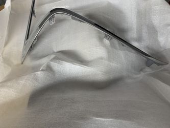 Lexus Is250 Sport Grille Surround