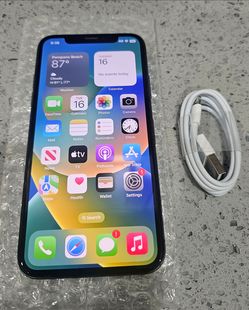 APPLE IPhone X 256GB UNLOCKED-Black