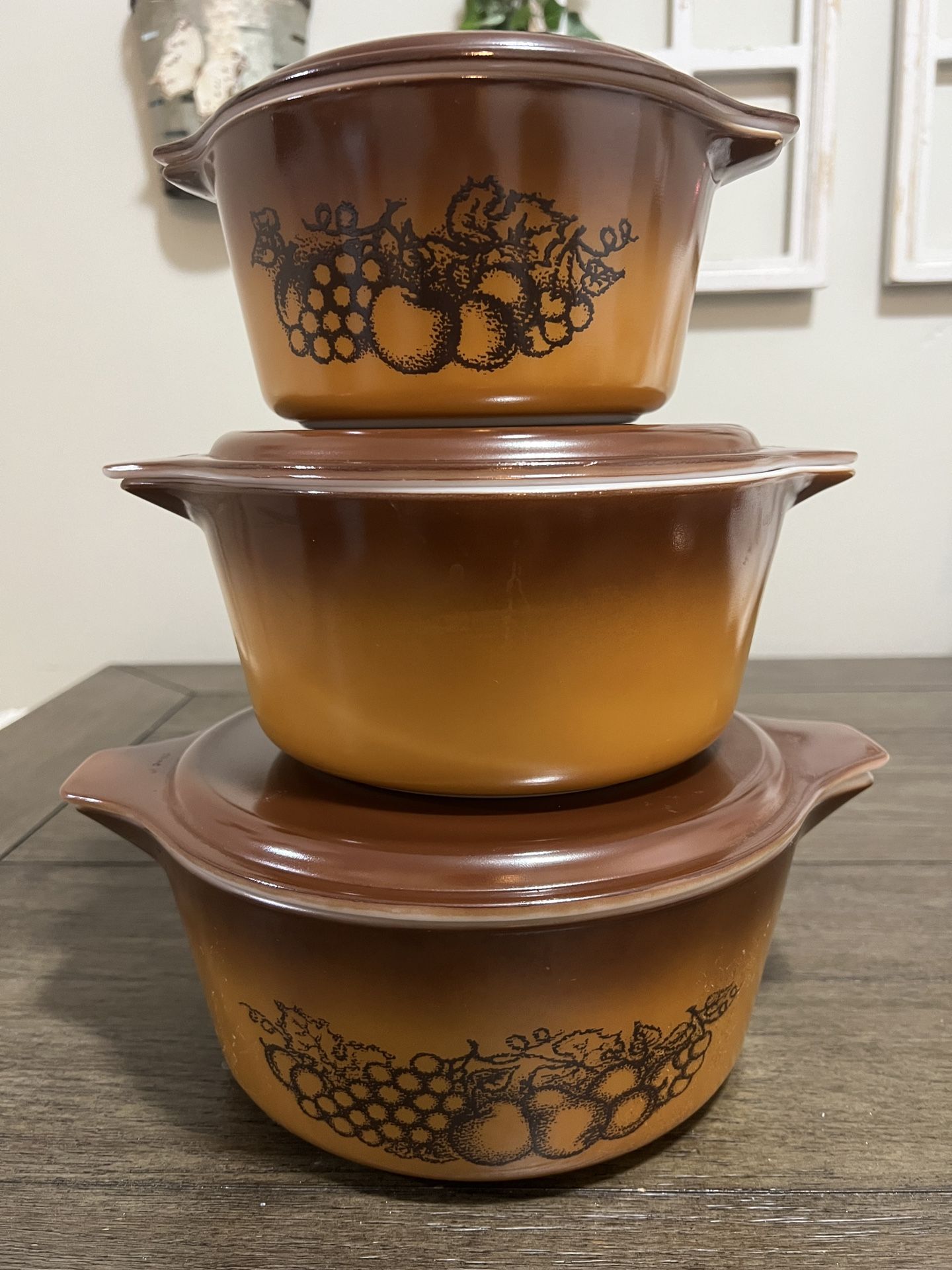 Vintage Pyrex Old Orchard Casserole Set, 475, 474, 473
