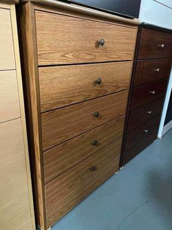 Dresser 5 drawers