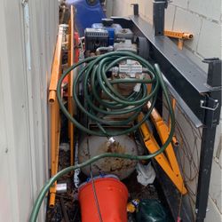 Air Compressor 