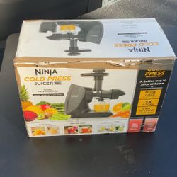 Ninja Cold Press Juicer Pro 