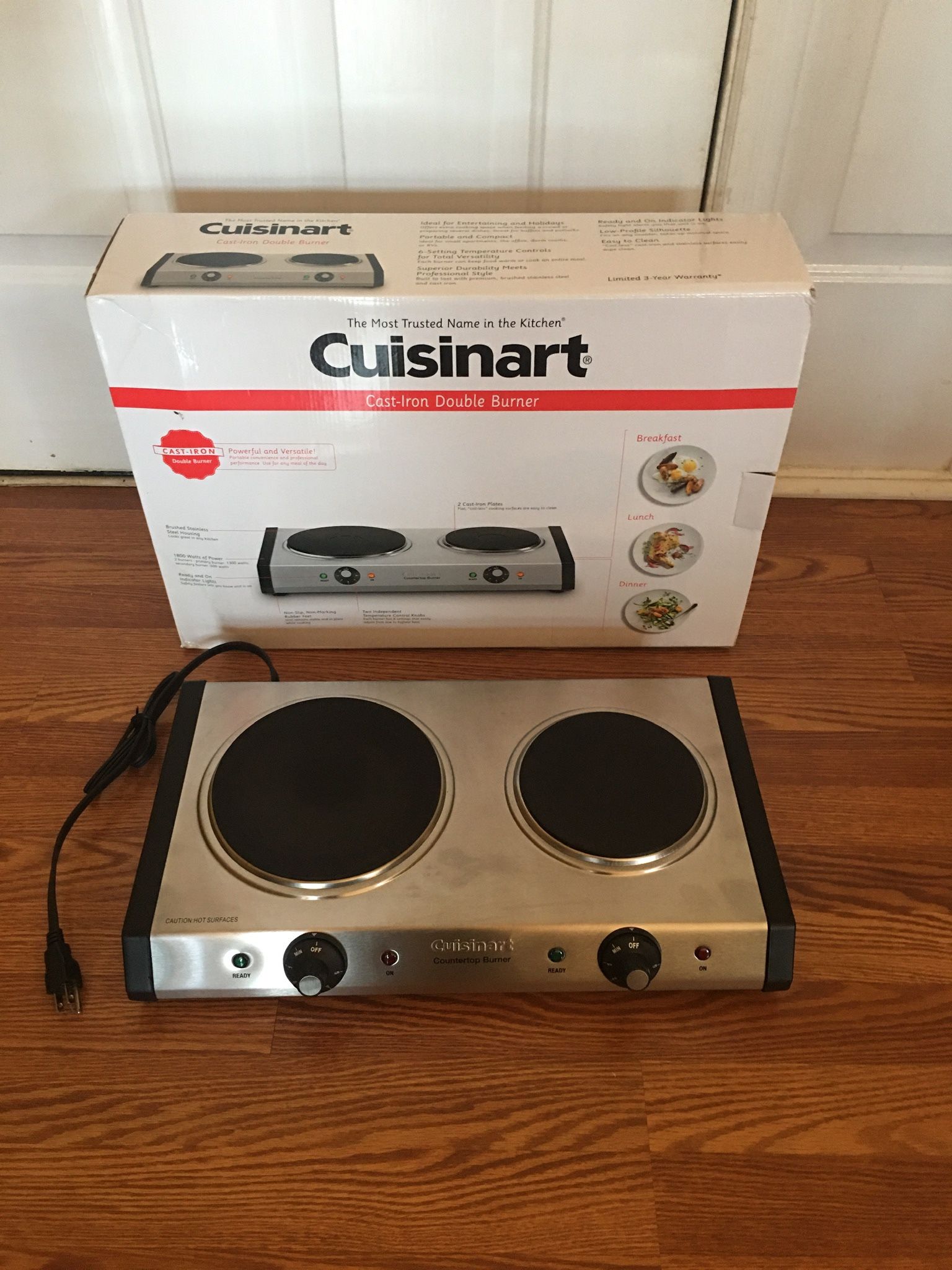 Cuisinart Cast Iron Double Burner, Silver, CB60 for Sale in Charlotte