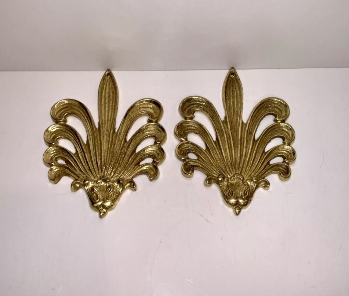 Spectacular 2 Antique Brass Gild Furniture Decorative Applique Hardware