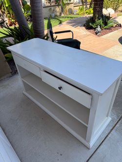 Free Dresser
