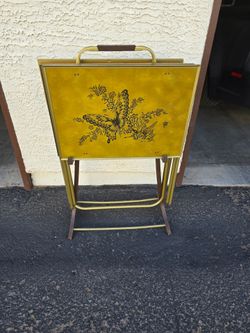 Vintage RARE MCM 1960s chartreuse tv tray tables matching stand