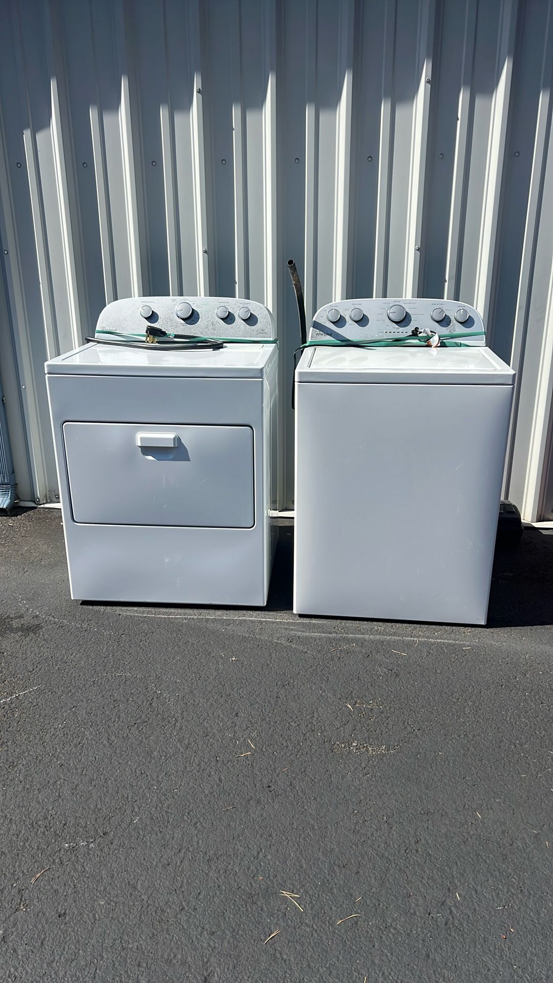 Pair Of Whirlpool Washer And Dryer Set