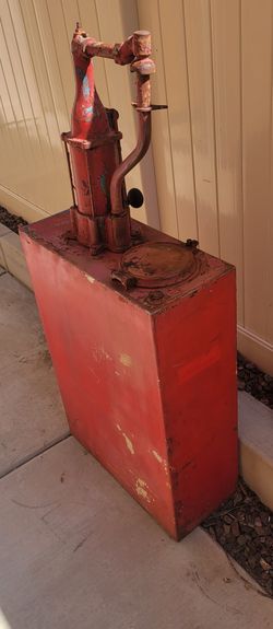 Vintage Motor Oil Container