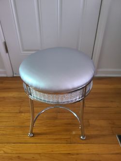 Vainty Stool