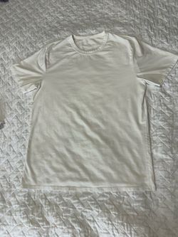 Lululemon shirt size large