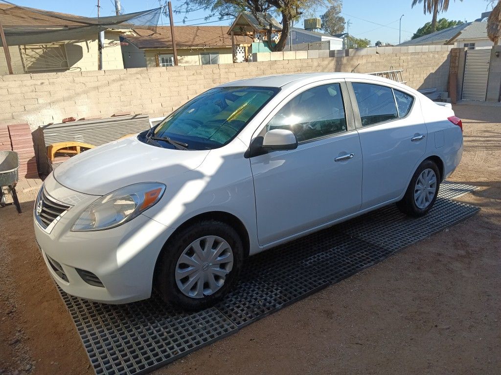 2014 Nissan Versa