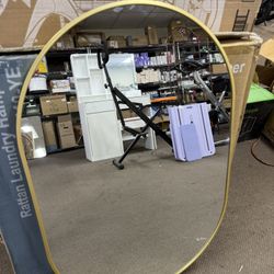 Metal Oval Mirror 20-in x 28-in Framed Oval Bathroom Vanity Mirror ( Gold )