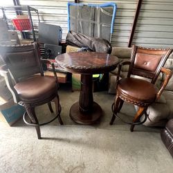 Pub Table Oak Wood With 2 Stools