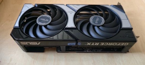 Asus Dual RTX 5070 OC 12GB