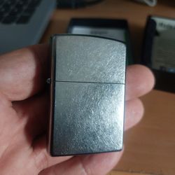 Zippy 207 Regular Street Chrome Llghter  New