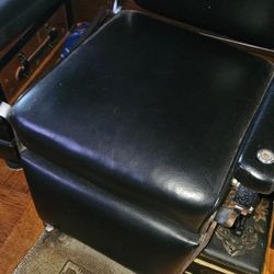 Barber Chair 