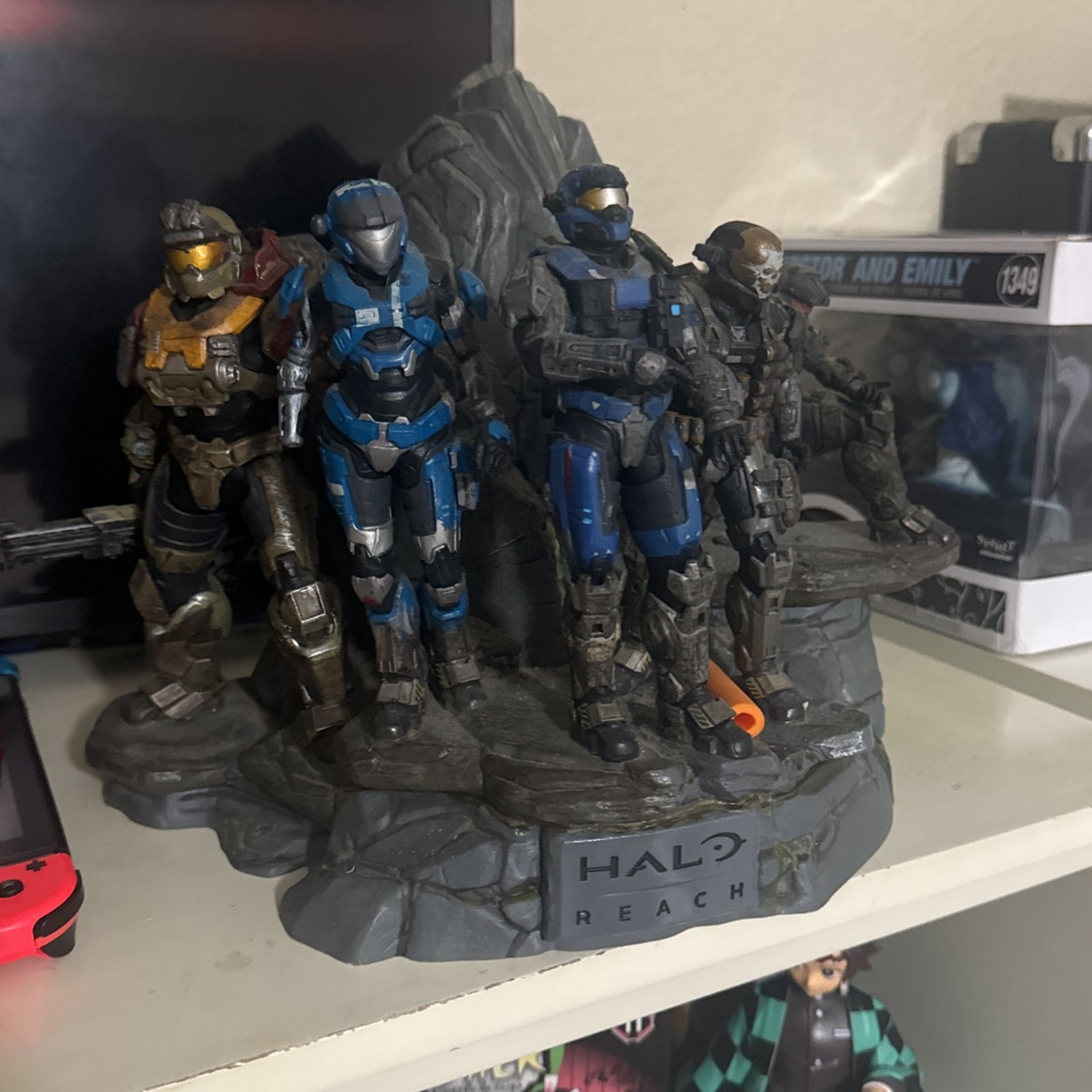 Halo Reach Statue 