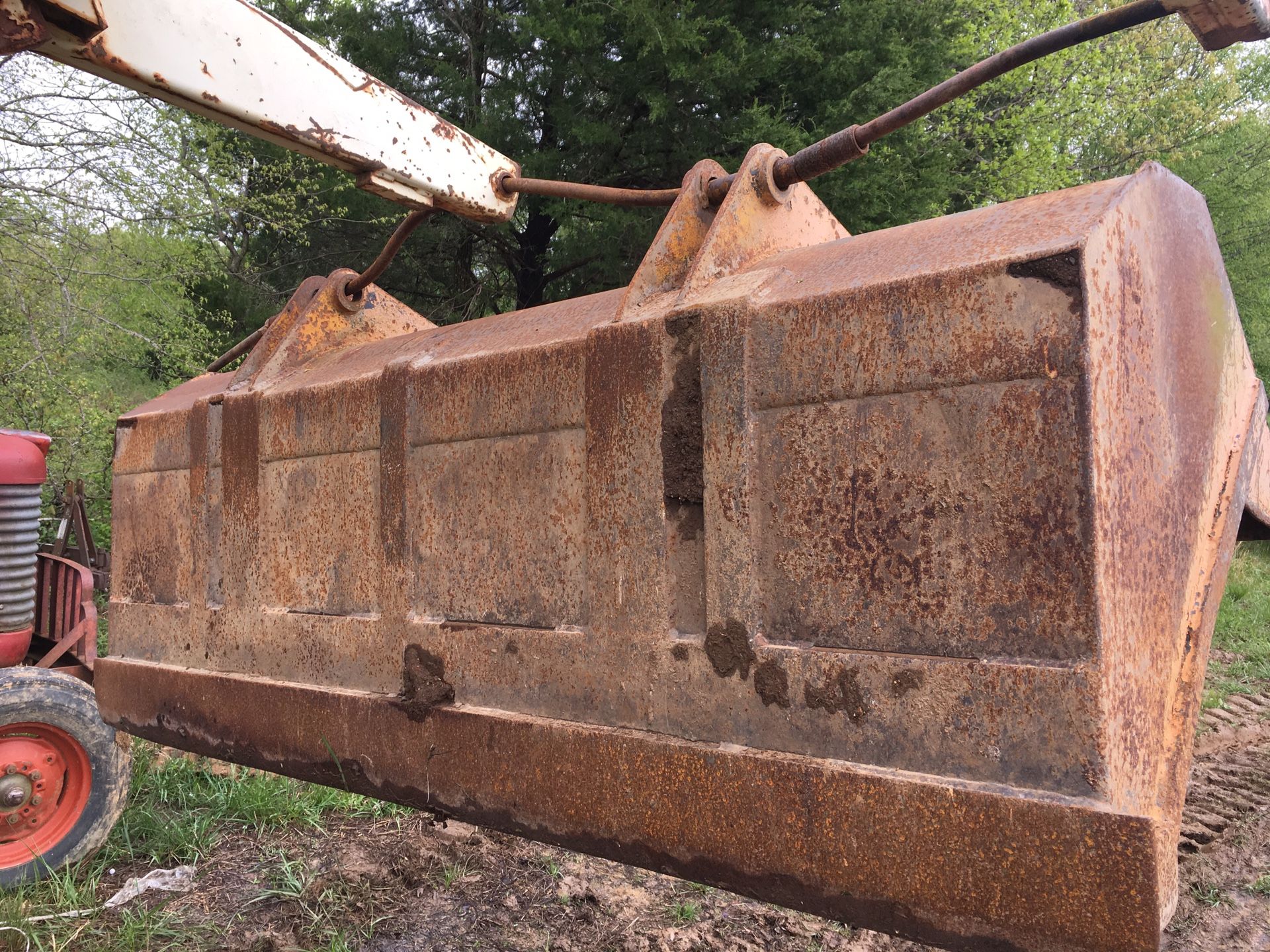 Loader bucket