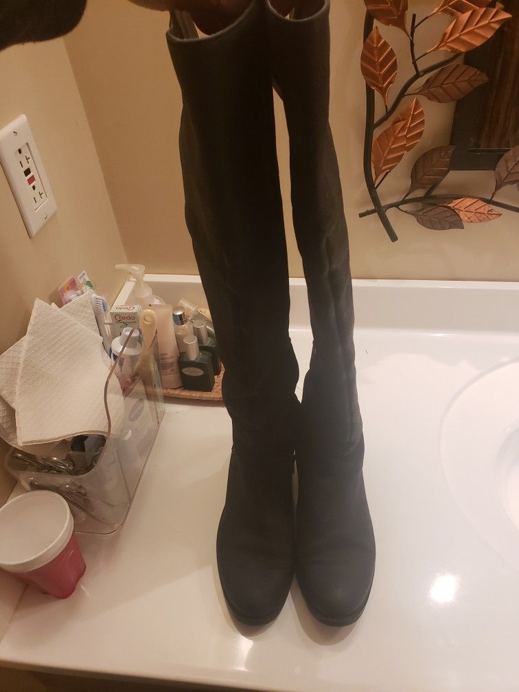 Vince Camuto Leather Boots