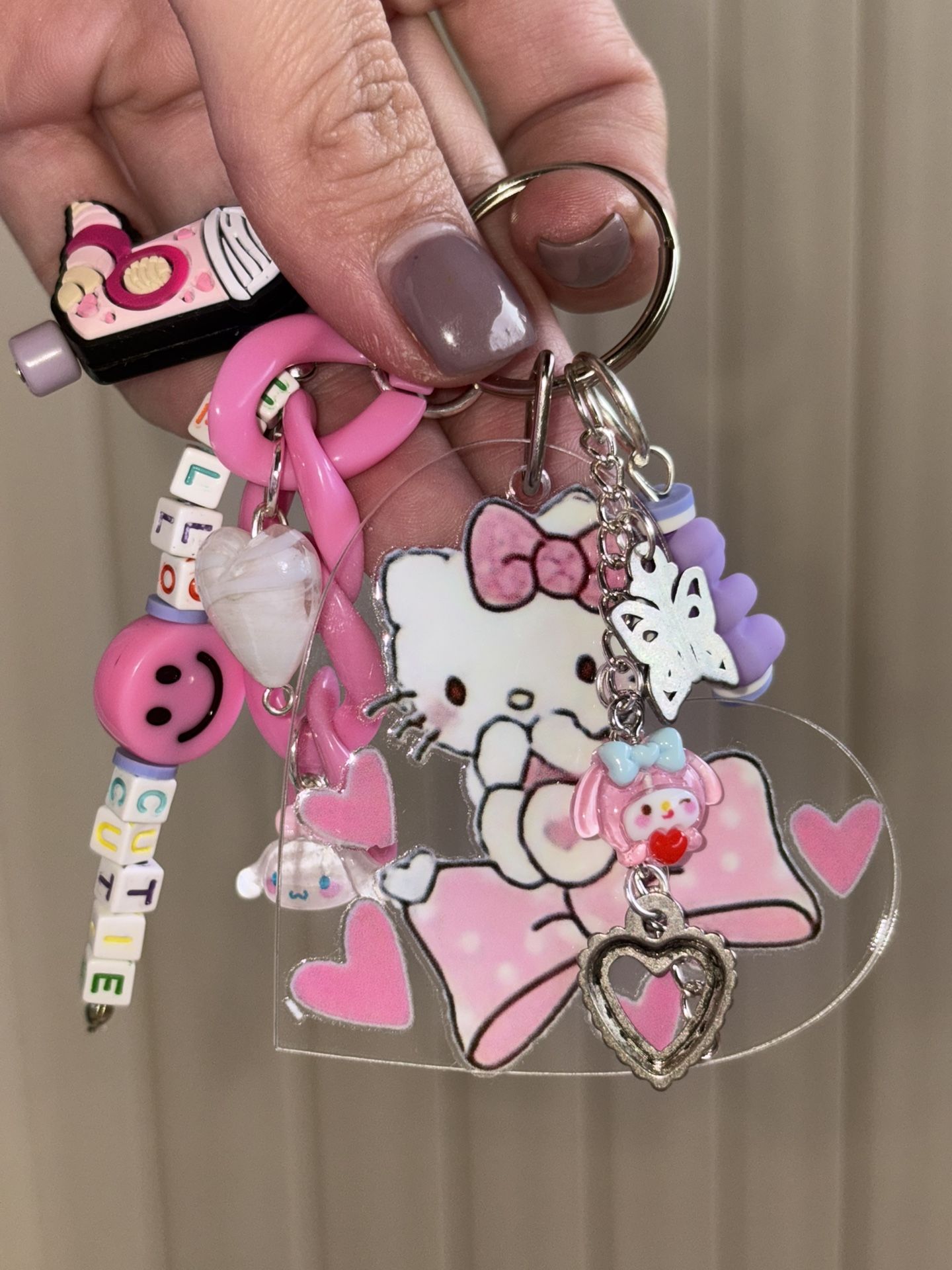 Hello Kitty And Happy Face Charm Bead Keychain