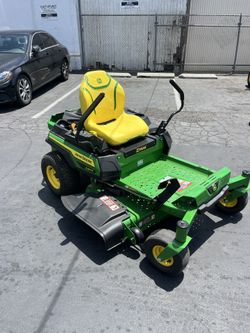 John Deer Riding Mower Z320M ZTrak™ Mower with 42-in.