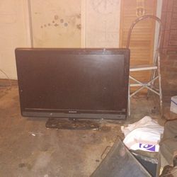 43 Inch TV Magnovox