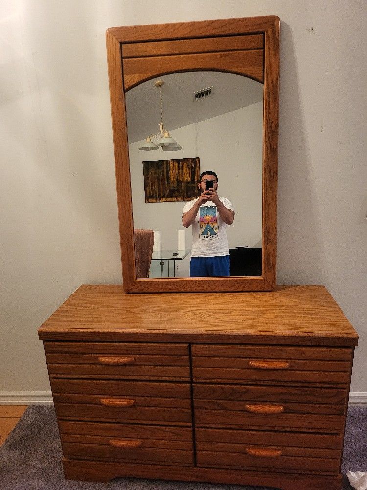 6 Drawer Dresser With Mirror
