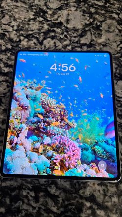 Samsung Z Fold 3