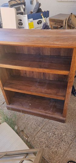 Bookshelves with Storage/shelves