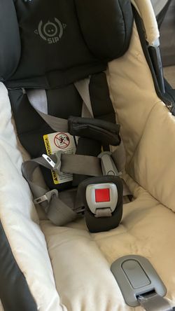 UppaBaby bassinet and car seat