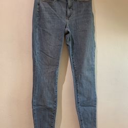 Medium Wash Skinny Jeans 