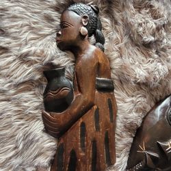 african hand carve wood decor 