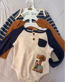 Long -sleeve Bodysuit