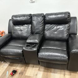 Black Leather Sofas