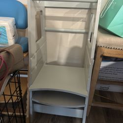 Toddler Kitchen Tower
