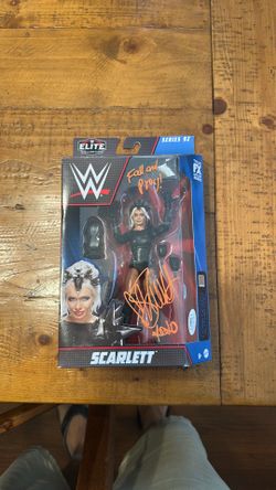 WWE SIGNED SCARLETT ELITE 92