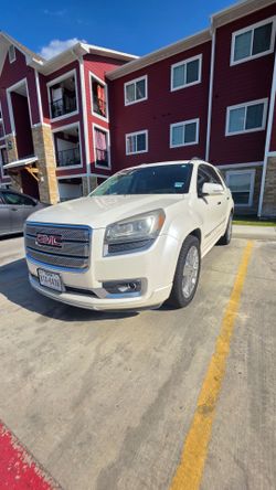 2013 GMC Acadia
