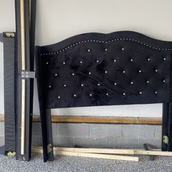 Full Size Bed