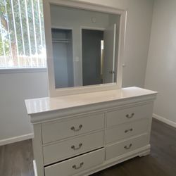 White Vanity Desk Dresser 