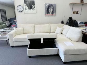 New Sectional Couch with Storage Ottoman! Free Delivery 🚚!