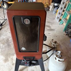 Pit Boss Propane Smoker