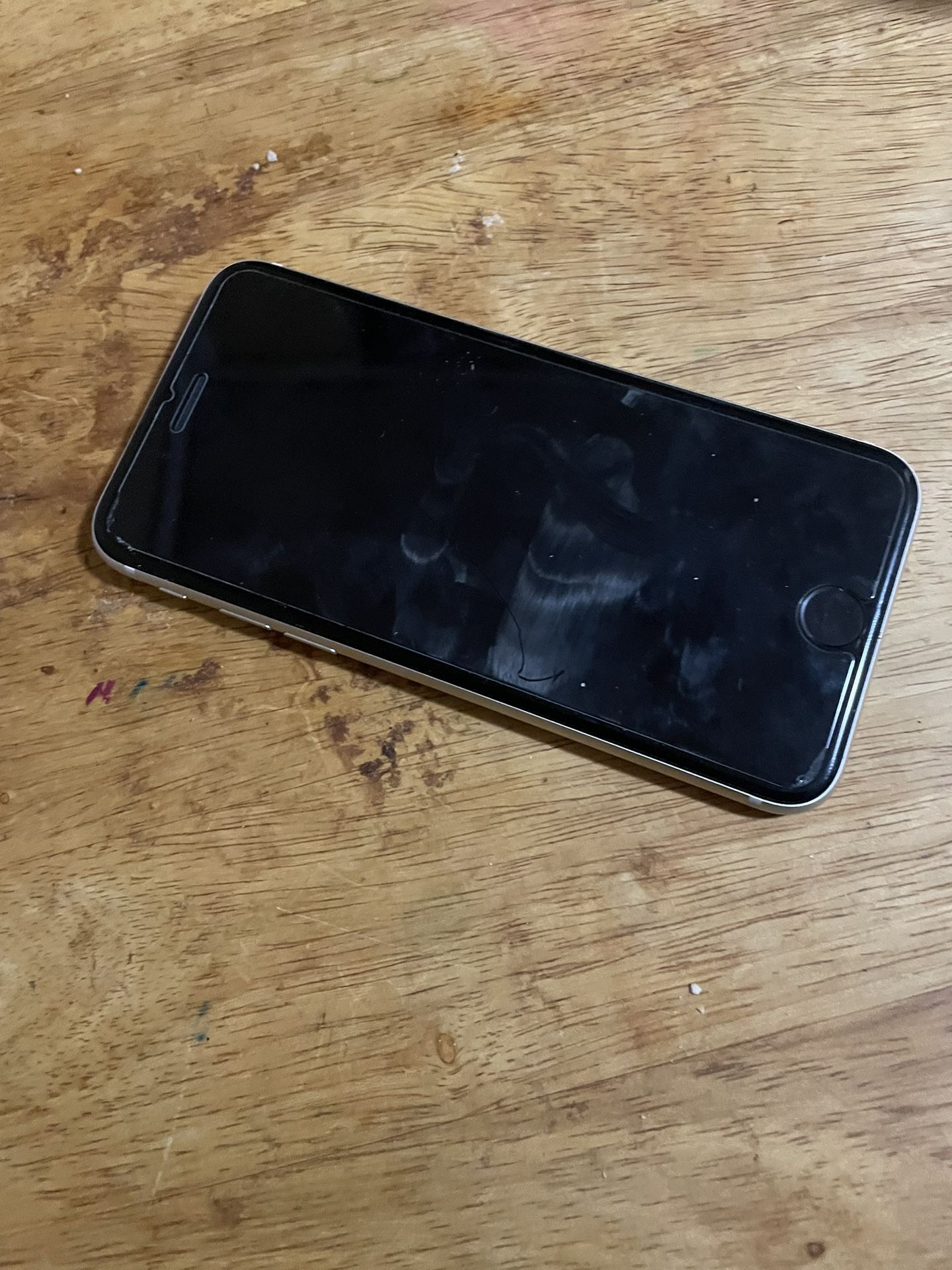 iPhone SE 2022 Starlight 64GB (unlocked)