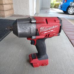 impact wrench 1/2......18 v....... tool only